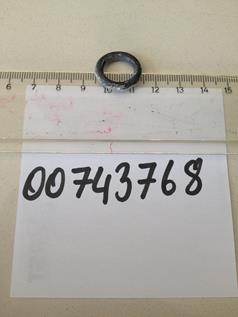  000743768
